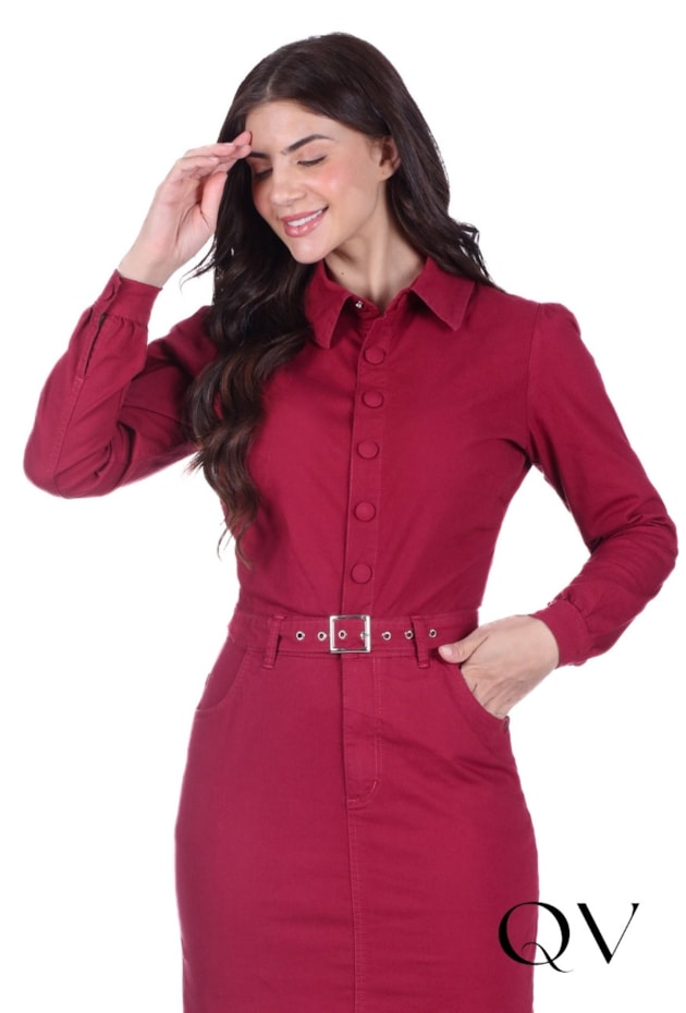VESTIDO CURTO EM JEANS COLOR BORDÔ - HAPUK