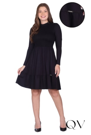 VESTIDO CURTO EM MOLETINHO COM GOLA ALTA PRETO - HAPUK