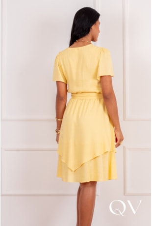 VESTIDO CURTO EM VISCOSE AMARELO - PURO SHARMY