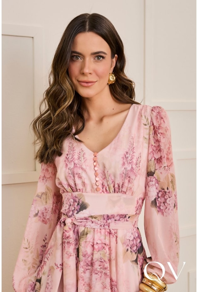 VESTIDO EM CHIFFON COM TOQUE DE SEDA FLORAL ROSA - JANY PIM