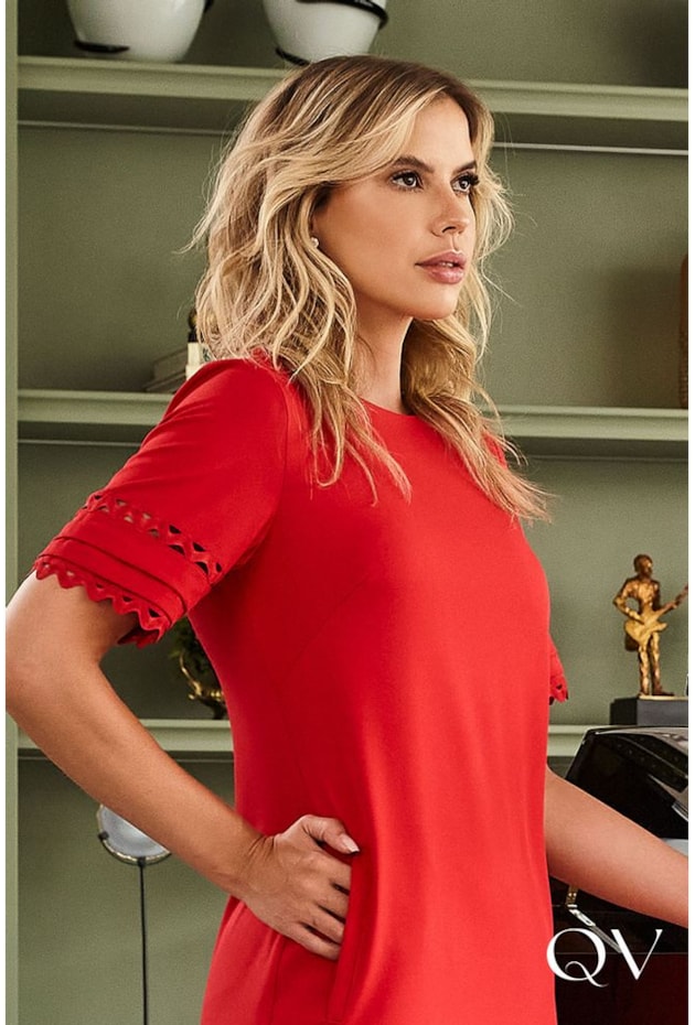 VESTIDO EM CREPE COM SIANINHA VERMELHO - LUZIA FAZZOLLI VESTIDO EM CREPE COM SIANINHA VERMELHO - LUZIA FAZZOLLI