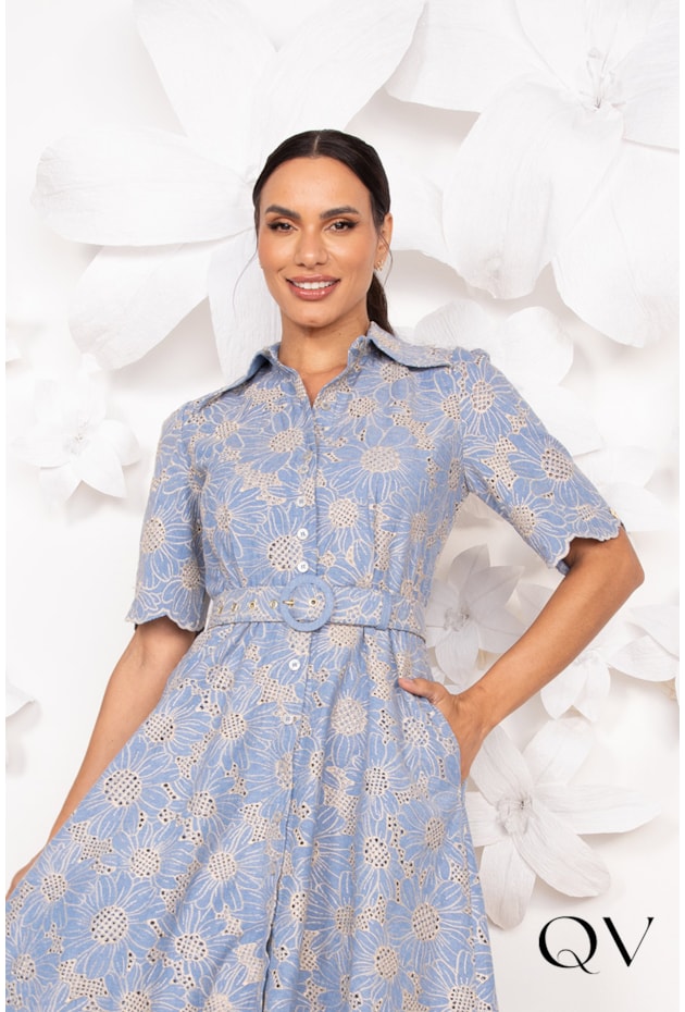 VESTIDO EM LAISE BORDADO EM NUDE AZUL - LEKAZIS VESTIDO EM LAISE BORDADO EM NUDE AZUL - LEKAZIS