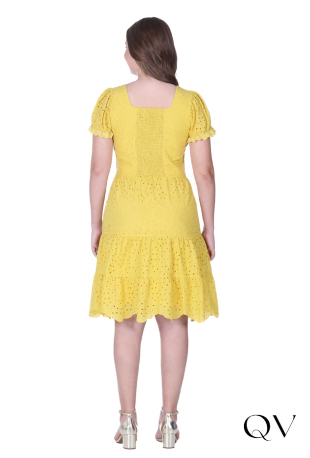 VESTIDO EM LAISE DECOTE RETO AMARELO - HAPUK