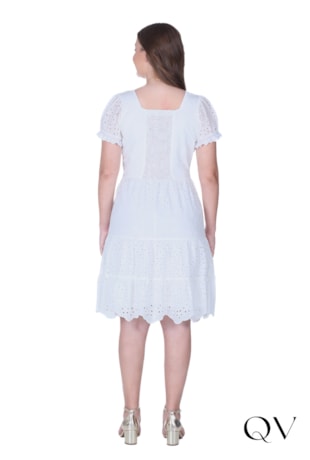 VESTIDO EM LAISE DECOTE RETO BRANCO - HAPUK