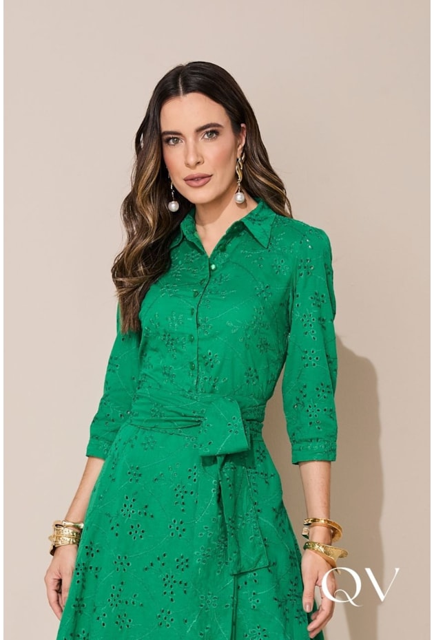 VESTIDO EM LAISE EVASÊ CAMISARIA VERDE - JANY PIM VESTIDO EM LAISE EVASÊ CAMISARIA VERDE - JANY PIM