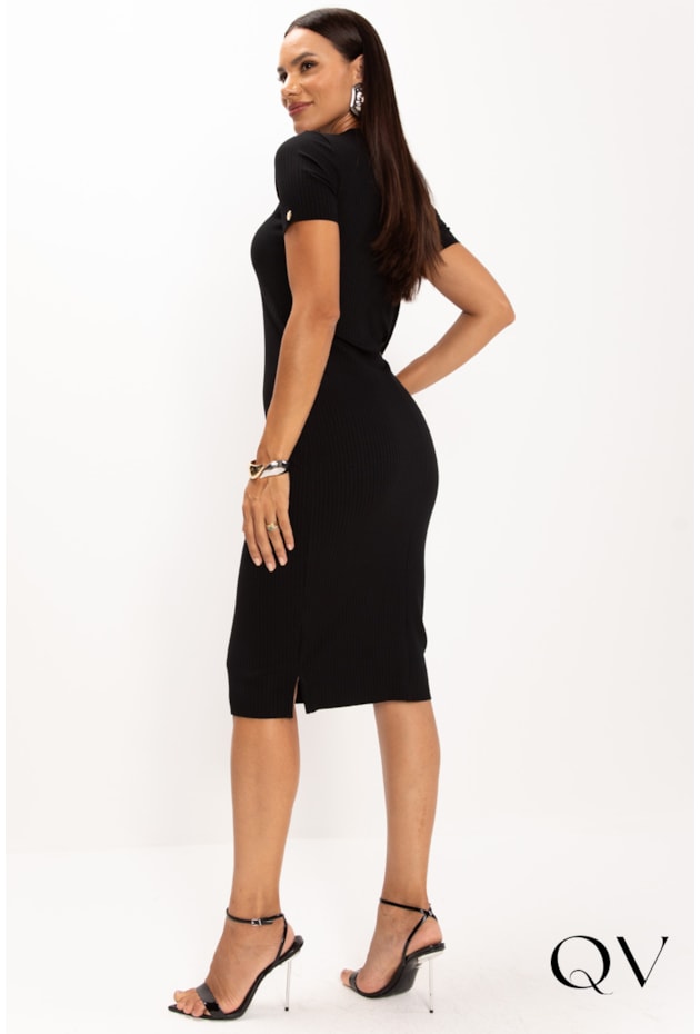 VESTIDO EM MALHA CANELADA GOLA ARREDONDADA PRETO - LEKAZIS