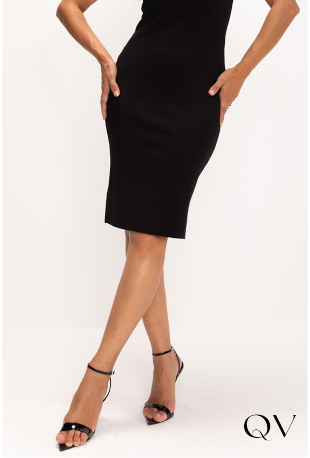 VESTIDO EM MALHA CANELADA PRETO - LEKAZIS