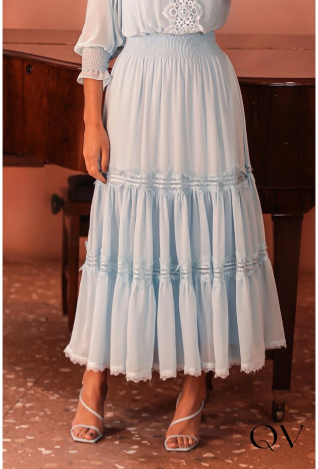 VESTIDO EM MUSSELINE E GUIPIR AZUL BEBÊ - DOCE MARIA