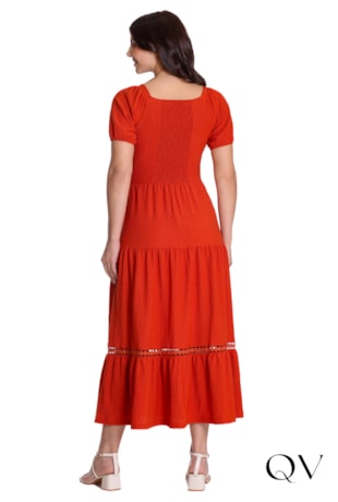 VESTIDO EM TECIDO TEXTURIZADO COM FENDA FRONTAL TELHA - HAPUK
