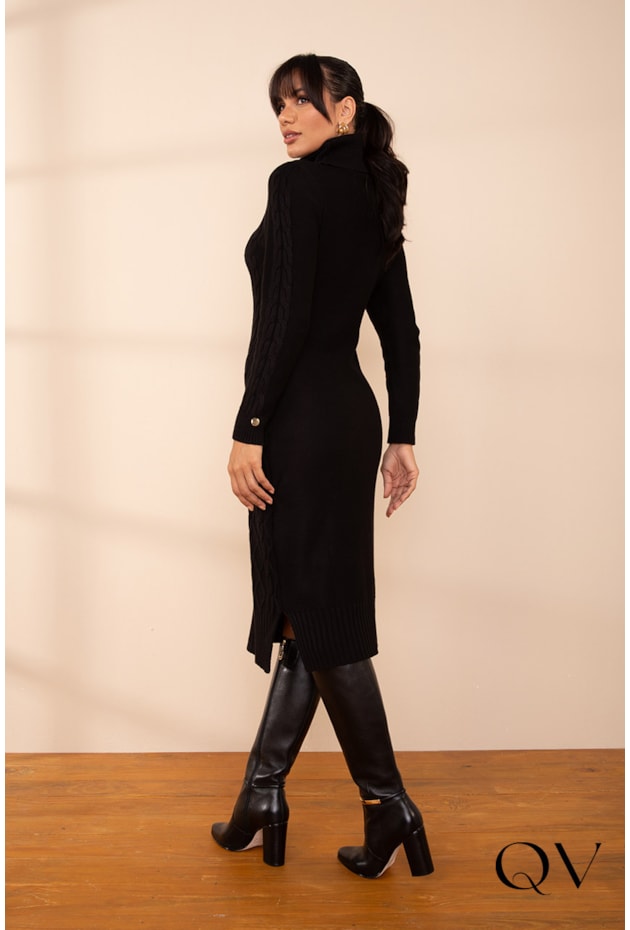 VESTIDO EM TRICOT GOLA ALTA PRETO - LEKAZIS