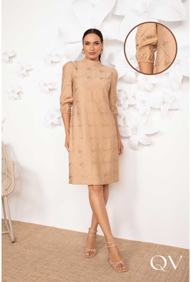 VESTIDO EM VISCOSE BORDADO BEGE - LEKAZIS VESTIDO EM VISCOSE BORDADO BEGE - LEKAZIS
