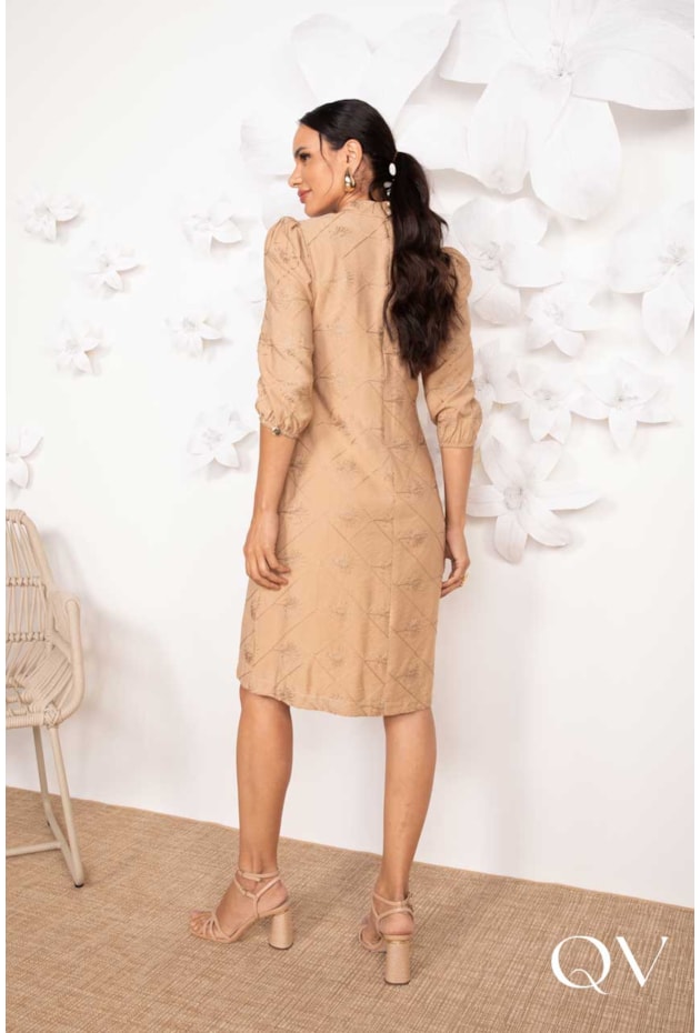 VESTIDO EM VISCOSE BORDADO BEGE - LEKAZIS VESTIDO EM VISCOSE BORDADO BEGE - LEKAZIS
