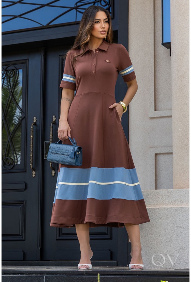 VESTIDO EVASÊ COM NESGAS EM MOLETINHO MARROM - LUZIA FAZZOLLI