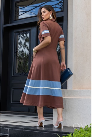 VESTIDO EVASÊ COM NESGAS EM MOLETINHO MARROM - LUZIA FAZZOLLI