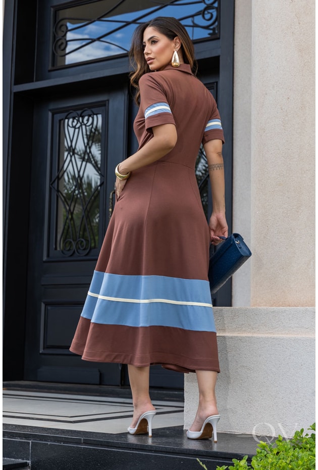 VESTIDO EVASÊ COM NESGAS EM MOLETINHO MARROM - LUZIA FAZZOLLI