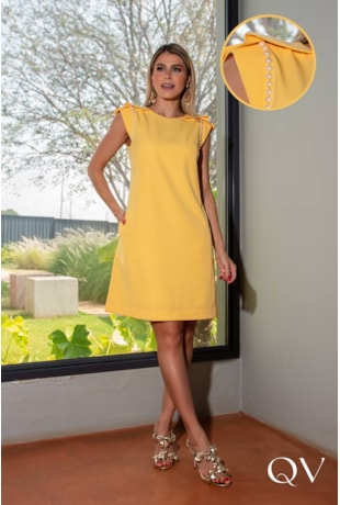 VESTIDO EVASÊ EM CREPE COM PÉROLAS AMARELO - LUZIA FAZZOLLI