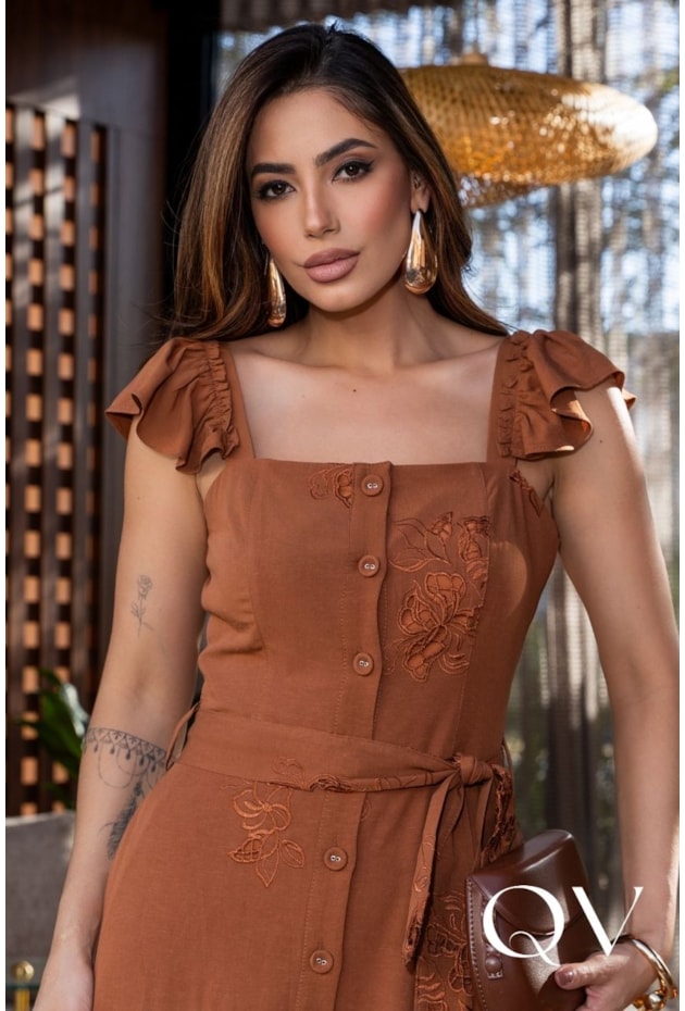 VESTIDO GODÊ EM VOIL E VISCOSE BORDADO MARROM - LUZIA FAZZOLLI