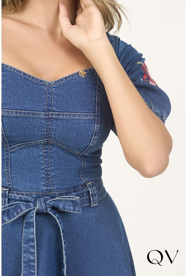 VESTIDO JEANS MIDI COM BORDADO - VIA TOLETINO