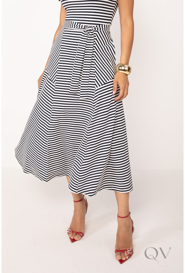 VESTIDO LISTRADO EM VISCOCREPE MARINHO E OFF - LEKAZIS