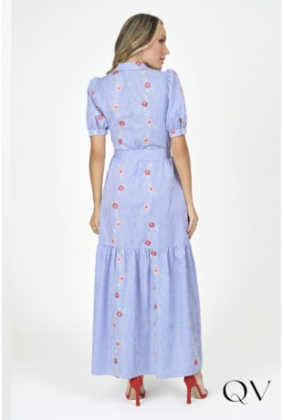 VESTIDO LONGO LISTRADO COM BORDADO FLORAL AZUL - VIA TOLENTINO