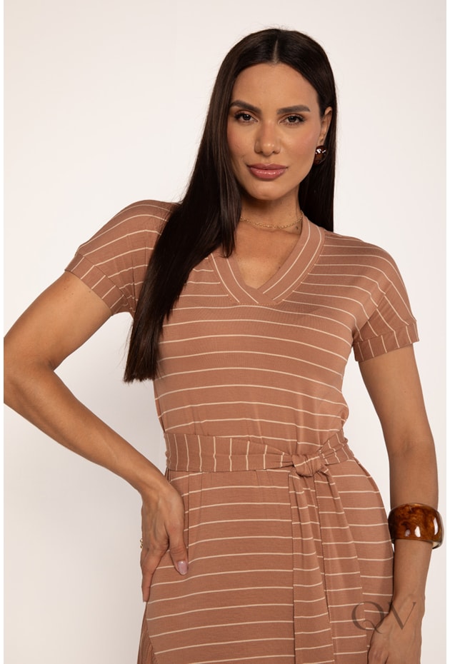 VESTIDO LONGO LISTRADO EM MALHA NUDE - LEKAZIS