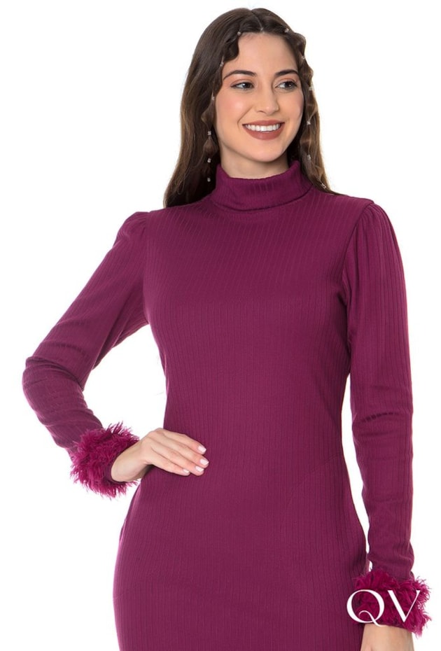 VESTIDO MALHA CANELADA PLUMAS ROXO - HAPUK