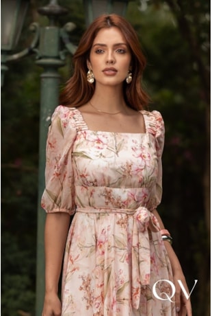 VESTIDO MAX MIDI EM CHIFFON TOQUE DE SEDA FLORAL ROSA - JANY PIM