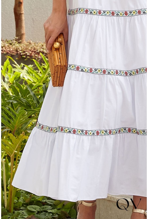 VESTIDO MAXI MIDI COM ENTREMEIOS BORDADOS BRANCO - LUZIA FAZZOLLI