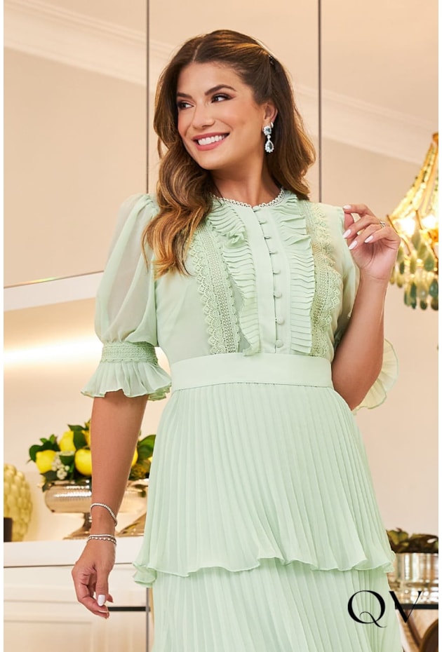 VESTIDO MIDI CHIFFON PLISSADO VERDE - LUZIA FAZZOLLI VESTIDO MIDI CHIFFON PLISSADO VERDE - LUZIA FAZZOLLI
