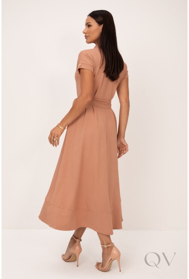 VESTIDO MIDI COM PESPONTOS EM MALHA PIQUET MOCHA MOUSSE - LEKAZIS