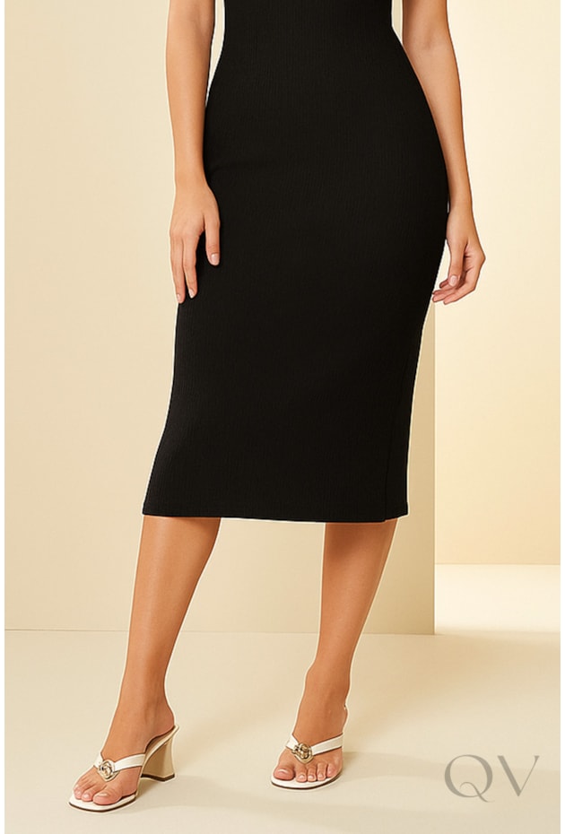 VESTIDO MIDI DE MANGA CURTA EM RIBANA PRETO - DOCE TRAMA