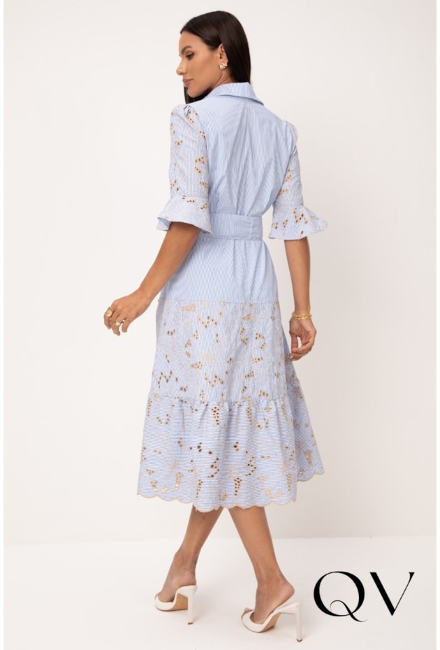 VESTIDO MIDI EM TRICOLINE LISTRADO AZUL BORDADO CRU - LEKAZIS