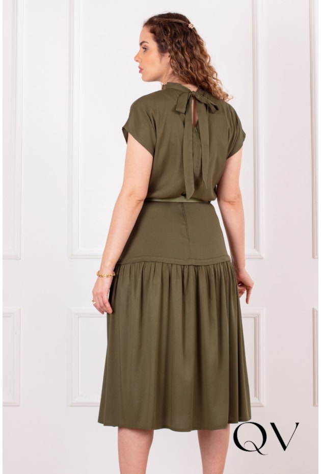 VESTIDO MIDI EM VISCOSE VERDE - PURO SHARMY VESTIDO MIDI EM VISCOSE VERDE - PURO SHARMY