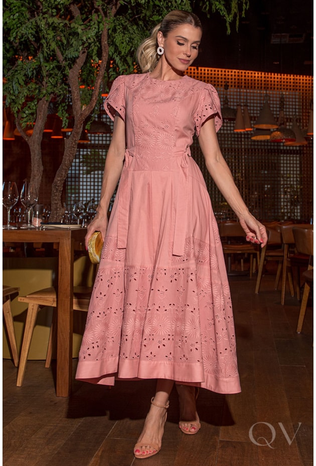 VESTIDO MIDI EM VOIL BORDADO E VOIL LISO ROSA - LUZIA FAZZOLLI
