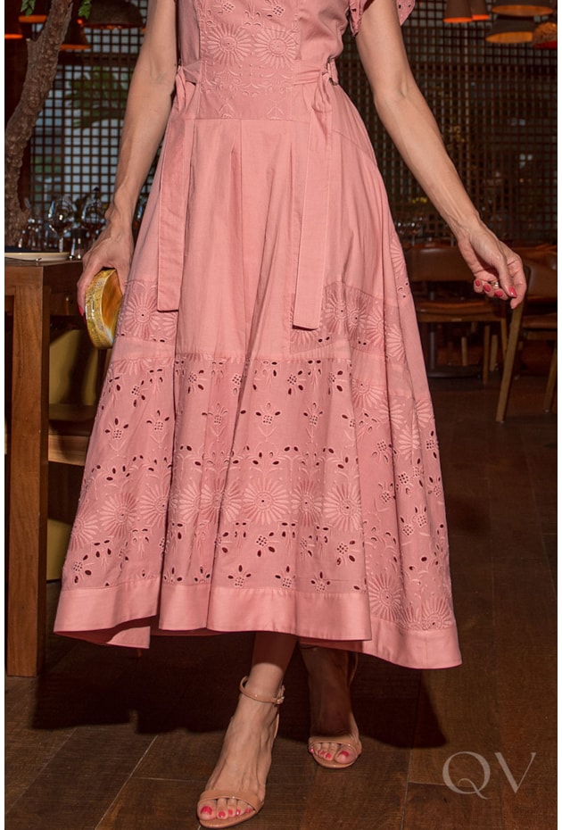 VESTIDO MIDI EM VOIL BORDADO E VOIL LISO ROSA - LUZIA FAZZOLLI