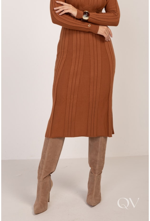 VESTIDO MIDI EVASÊ EM TRICOT CARAMELO - LEKAZIS