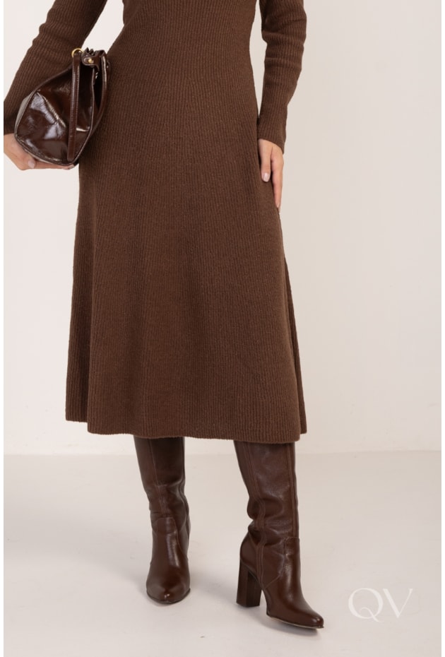 VESTIDO MIDI EVASÊ EM TRICOT MARROM - LEKAZIS