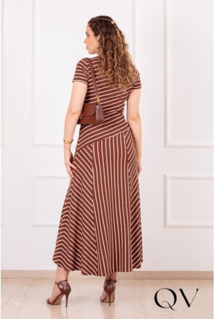 VESTIDO MIDI LISTRADO EM MALHA CANELADA MARROM - PURO SHARMY