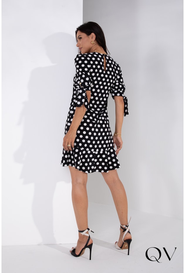 VESTIDO POÁ BARRADO PEPLUM PRETO - LEKAZIS VESTIDO POÁ BARRADO PEPLUM PRETO - LEKAZIS