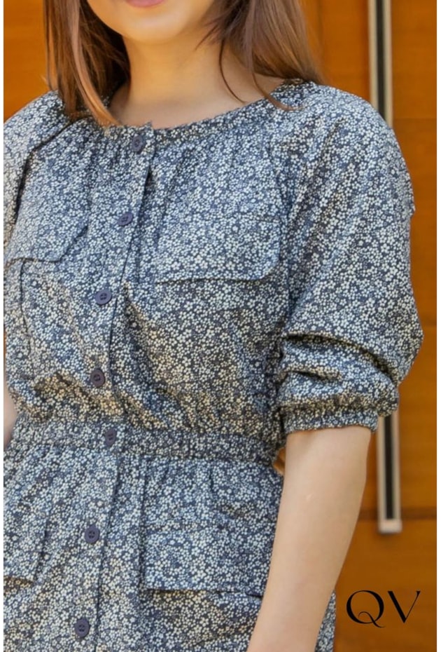 VESTIDO TRICOLINE COM BOTÕES FLORAL - VALENTINA SIRRAH VESTIDO TRICOLINE COM BOTÕES FLORAL - VALENTINA SIRRAH