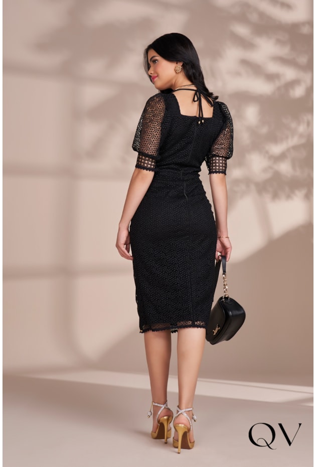 VESTIDO TUBINHO MIX DE GUIPIR PRETO - FASCÍNIUS VESTIDO TUBINHO MIX DE GUIPIR PRETO - FASCÍNIUS